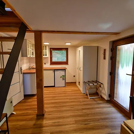 Chobot - Village Apartamento *